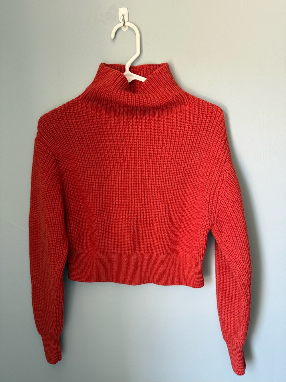 Wilfred Orange/Red Sweater Size Small